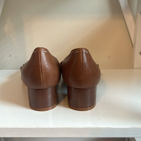 Manolo Blahnik Heel - Picture 4 of 4